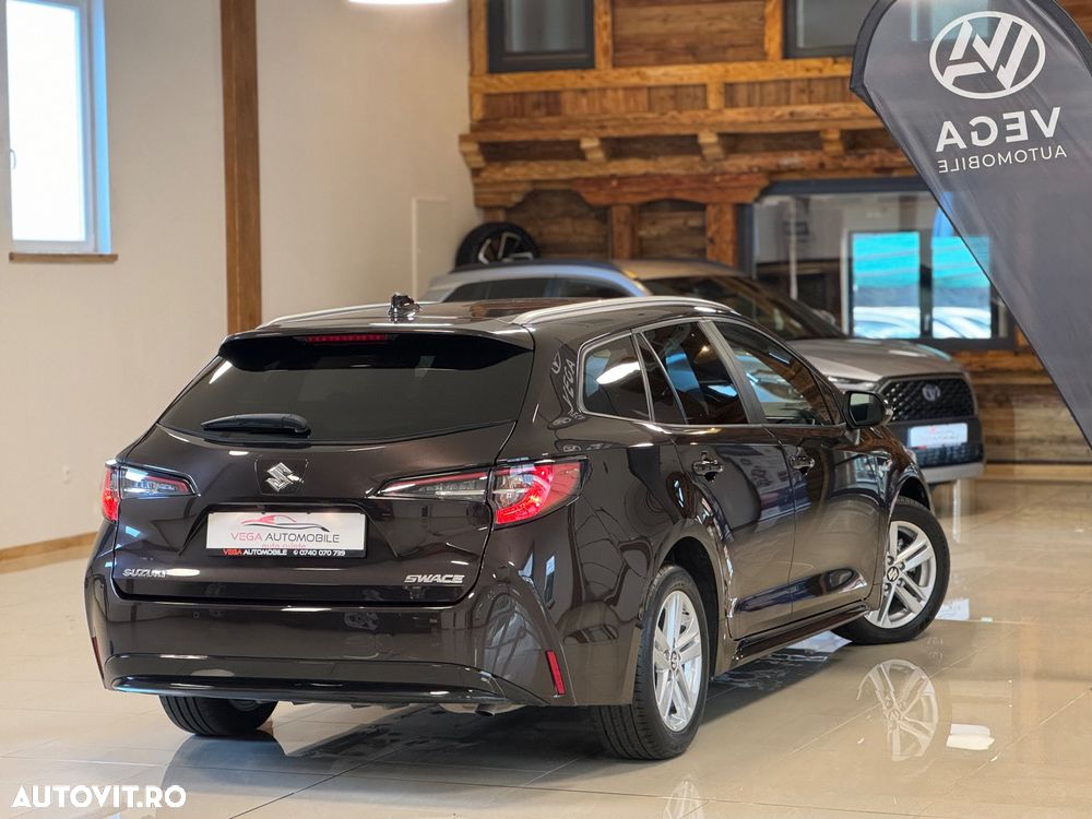 Suzuki Swace 1.8 Hybrid CVT Comfort+ - 3