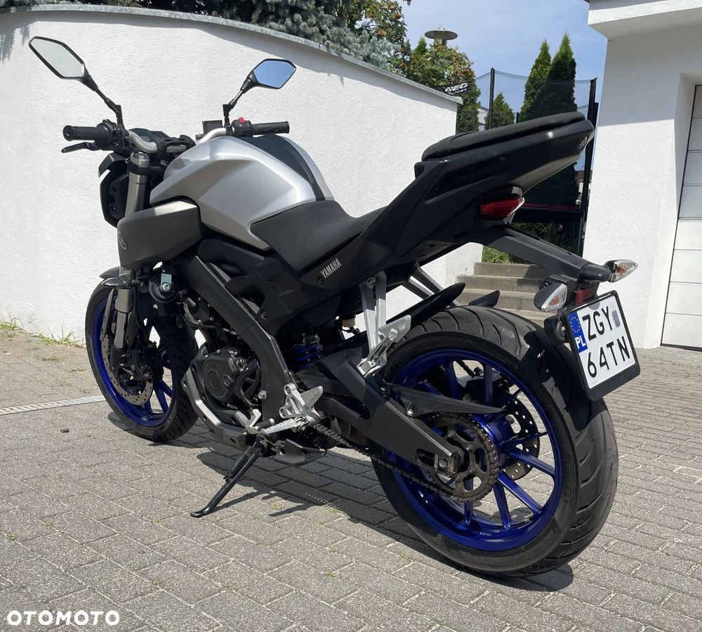 Yamaha MT - 3