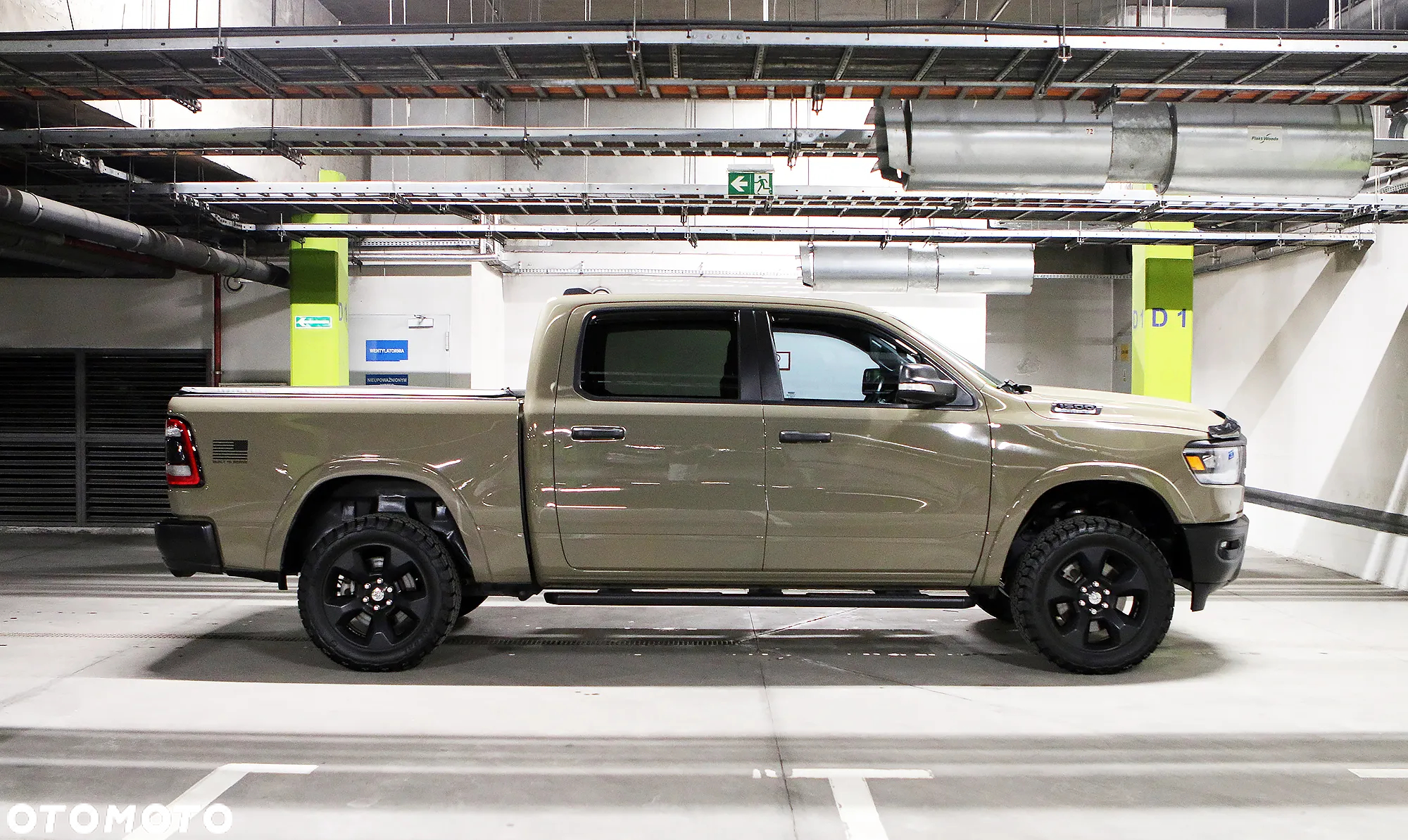 Dodge RAM 1500 5.7 4x4 - 5