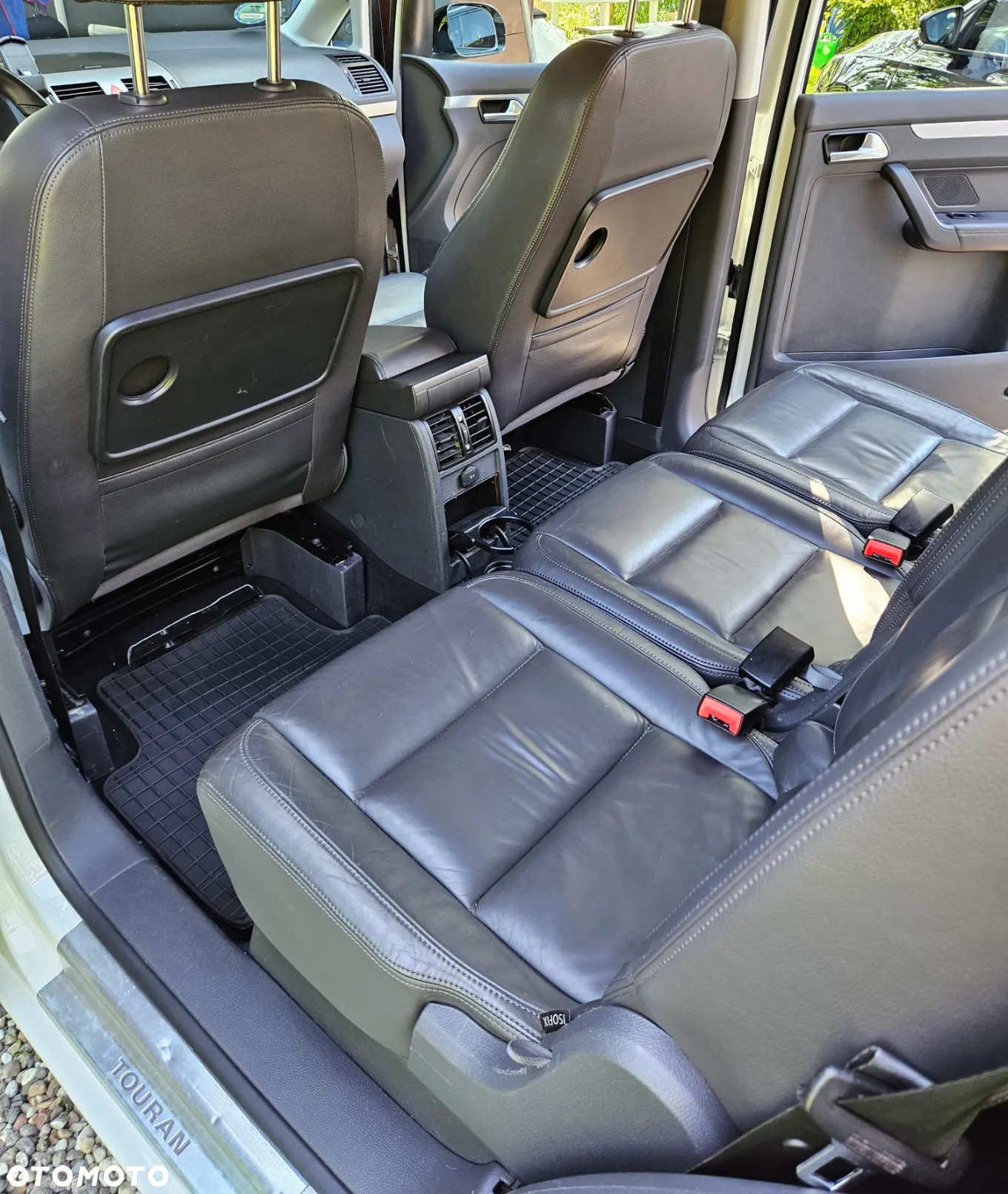 Volkswagen Touran 2.0 TDI DPF R-Line Edition - 23