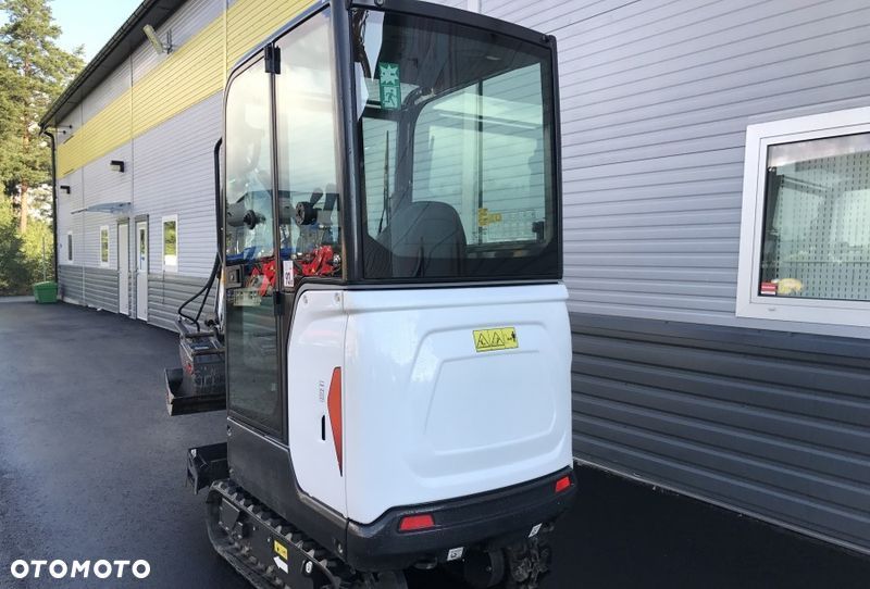 Volvo E17 Minikoparka z przyczepą - 3