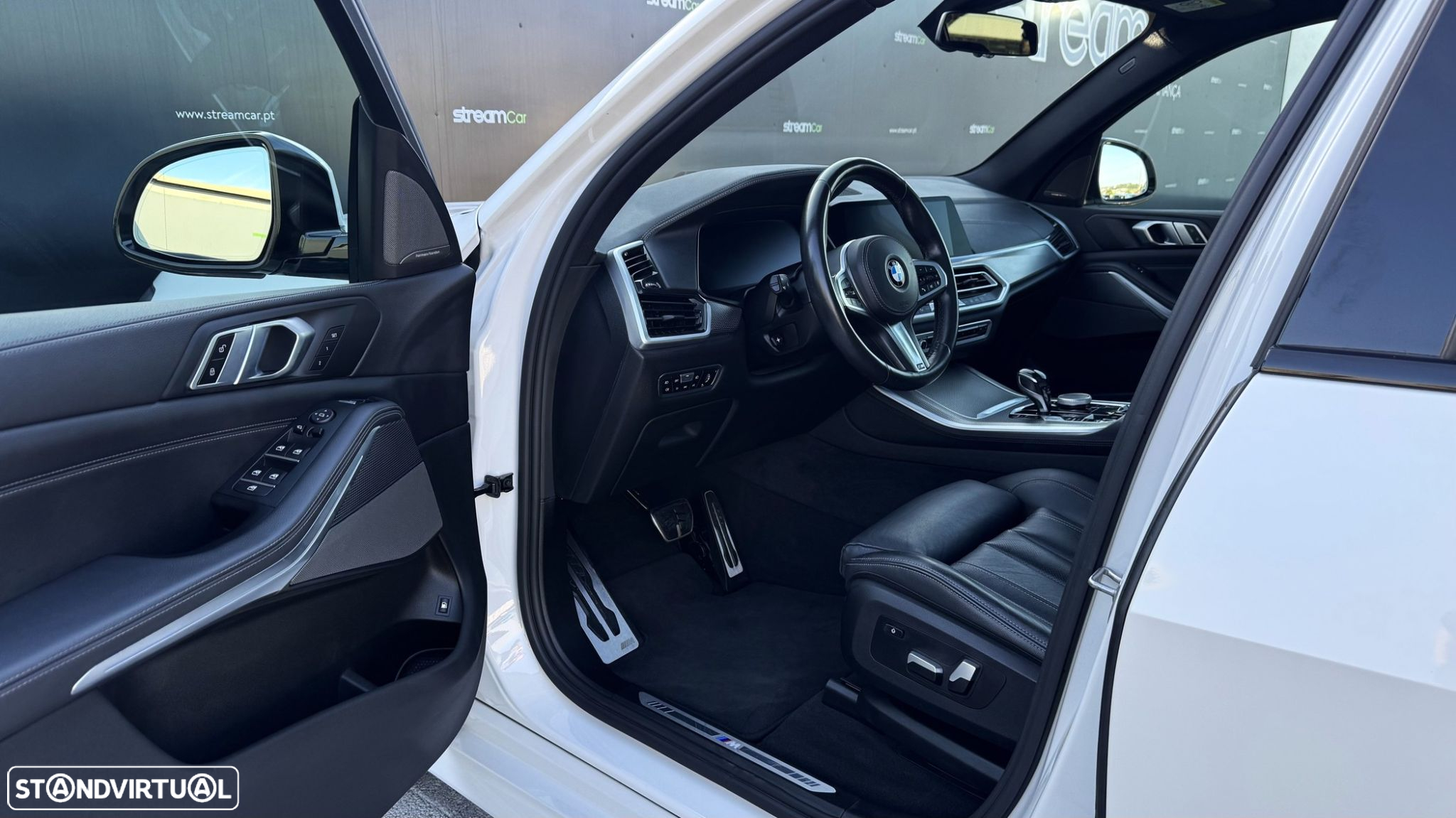 BMW X5 45 e xDrive Pack M - 11