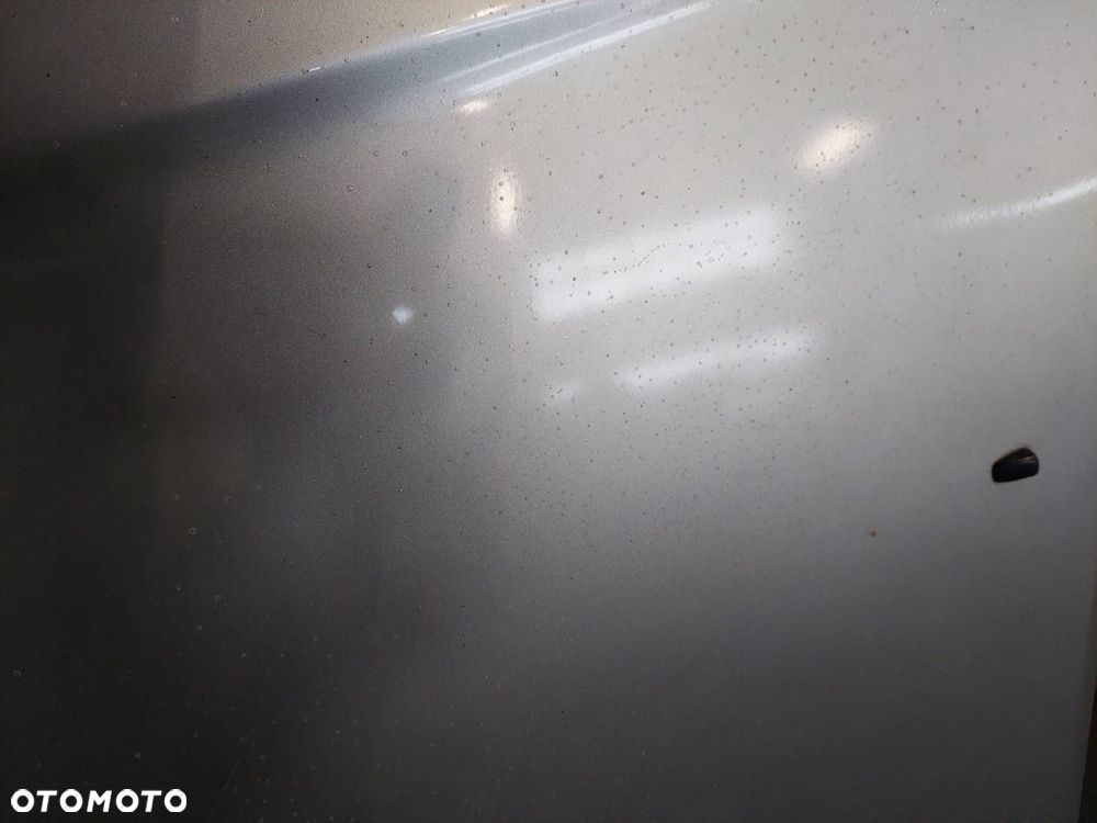 MASKA POKRYWA SILNIKA TOYOTA AVENSIS T25 1C0 - 3