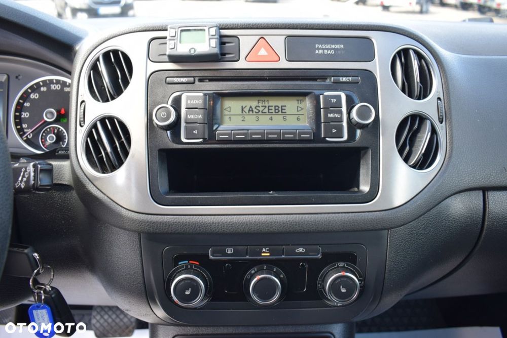 Volkswagen Tiguan - 24