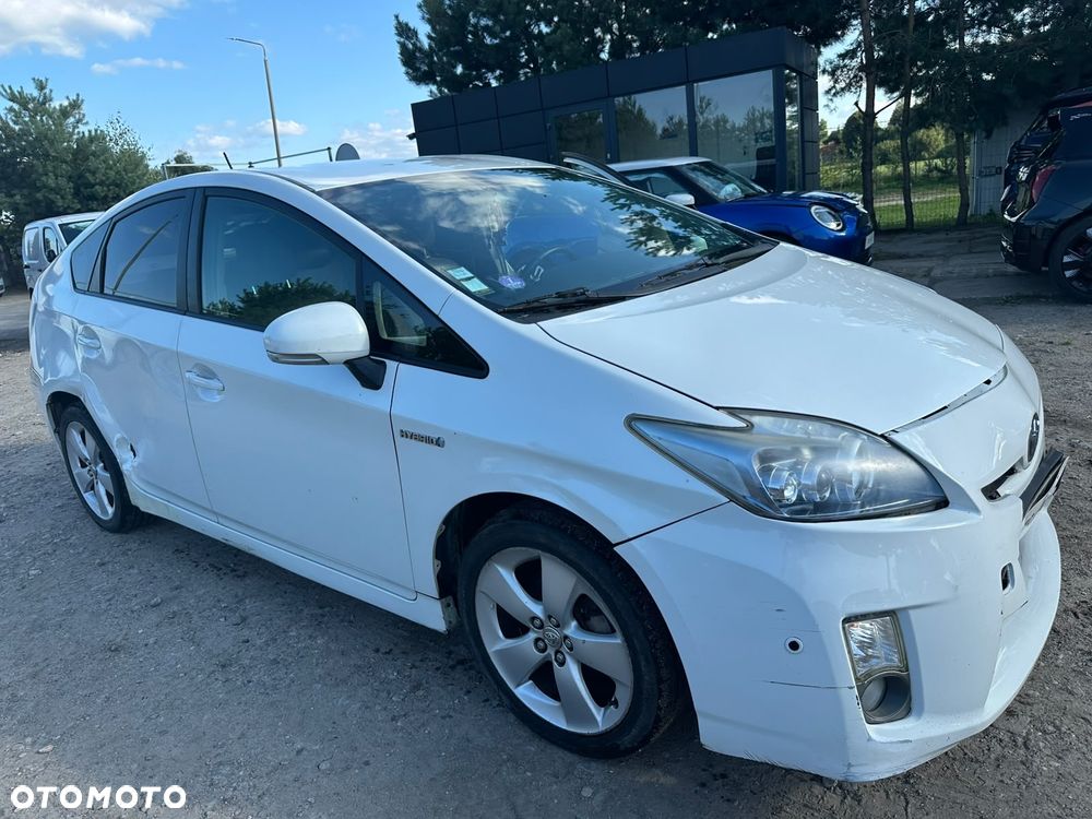 Toyota Prius (Hybrid) Executive - 1