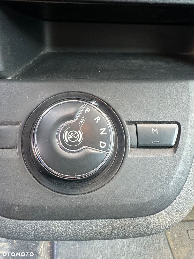 Peugeot Expert - 8