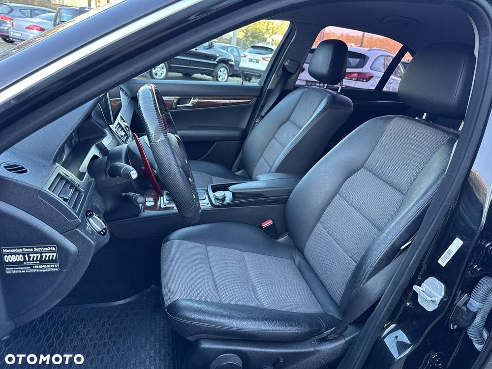 Mercedes-Benz Klasa C - 22