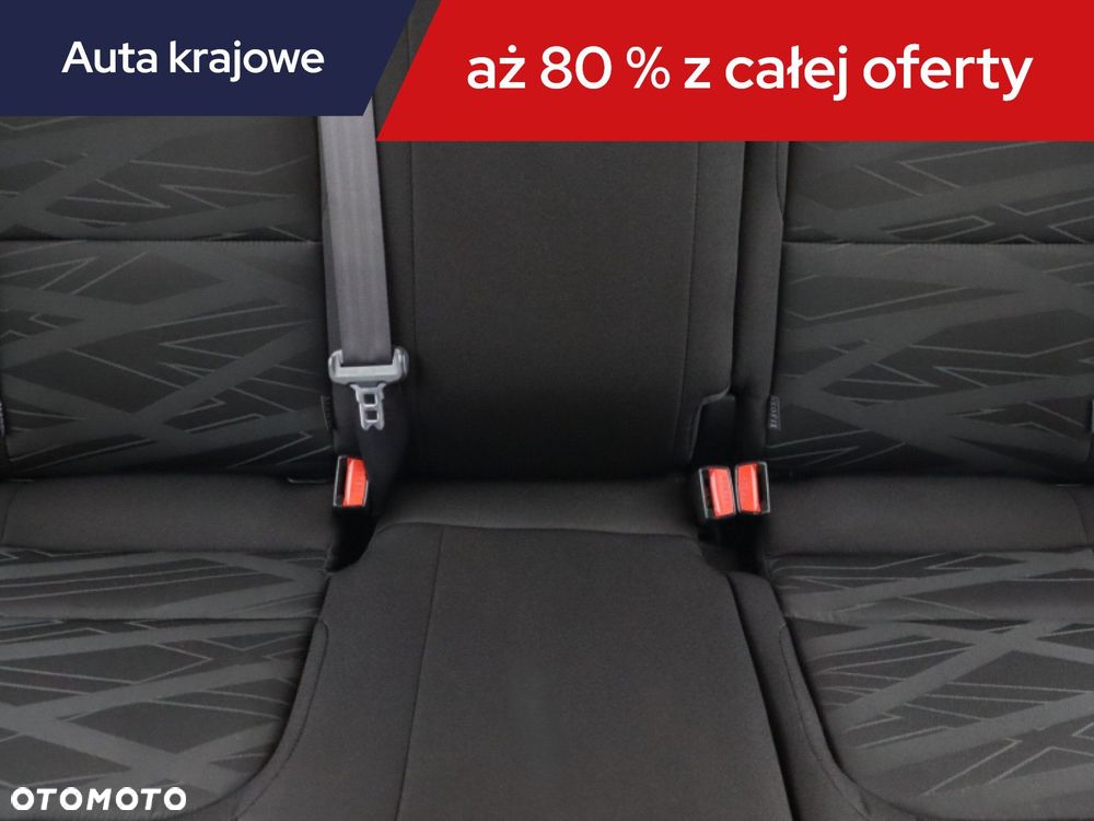 Kia Ceed - 12