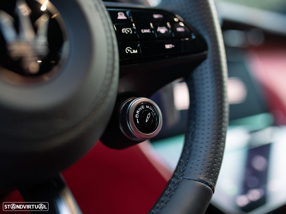 Maserati Granturismo 3.0 V6 Trofeo - 35