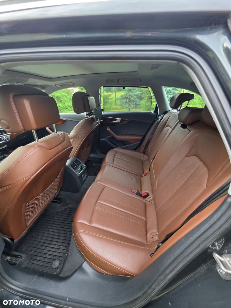 Audi A4 Allroad - 23
