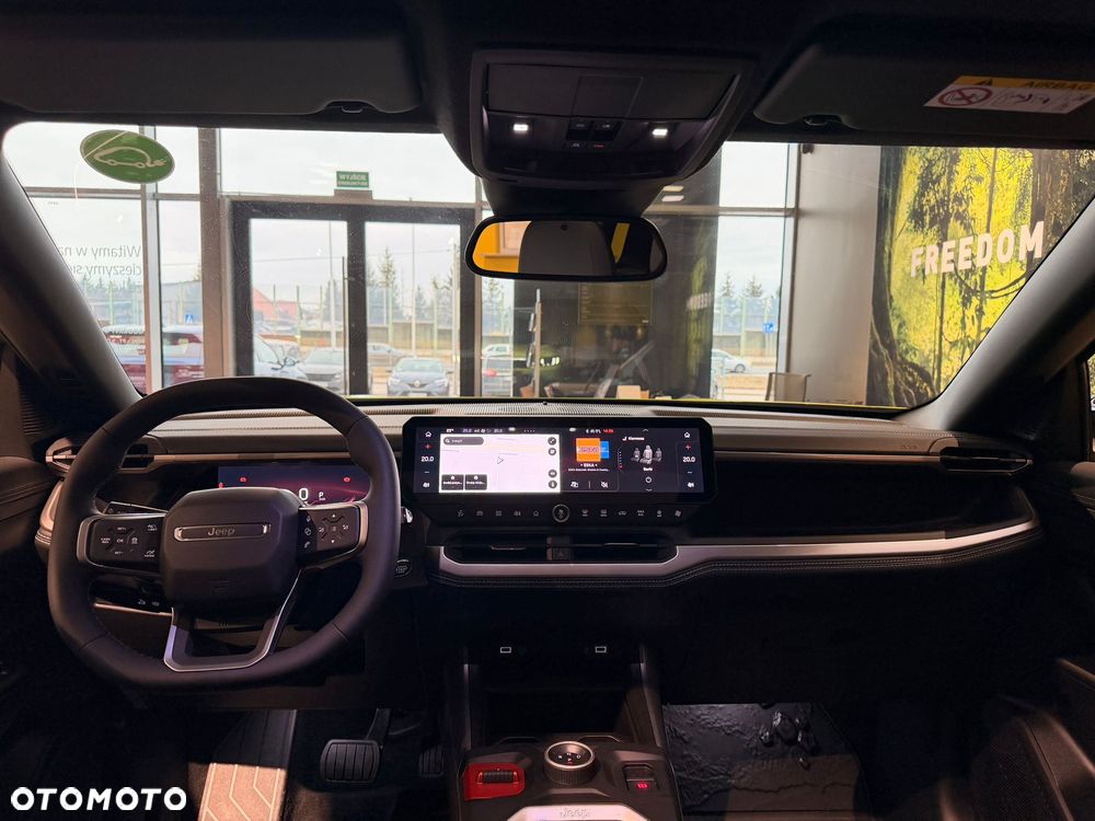 Jeep Compass 73.7kWh First Edition FWD - 8