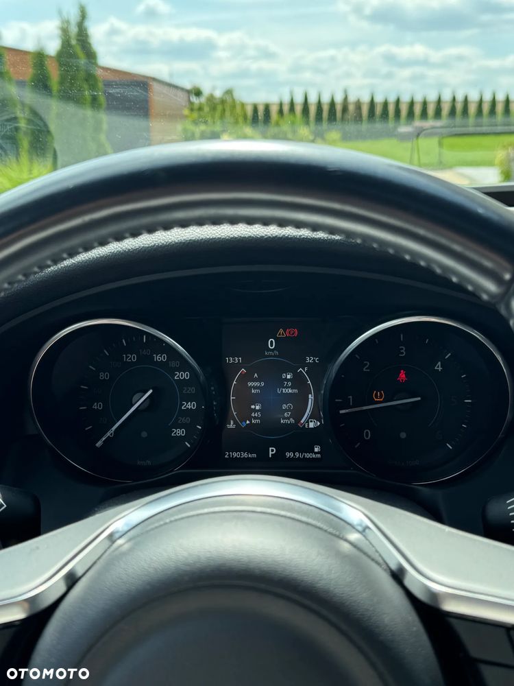 Jaguar XF 2.0 i4D AWD R-Sport - 12