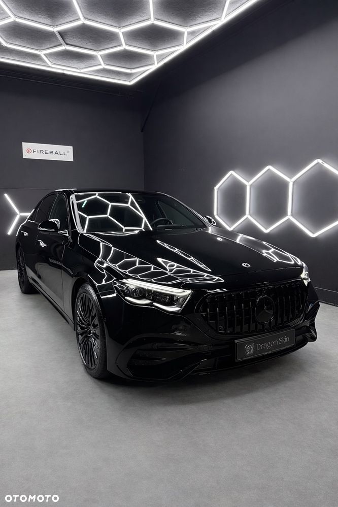 Mercedes-Benz Klasa E 300de 4Matic 9G-TRONIC AMG Line NIGHT Edition - 4