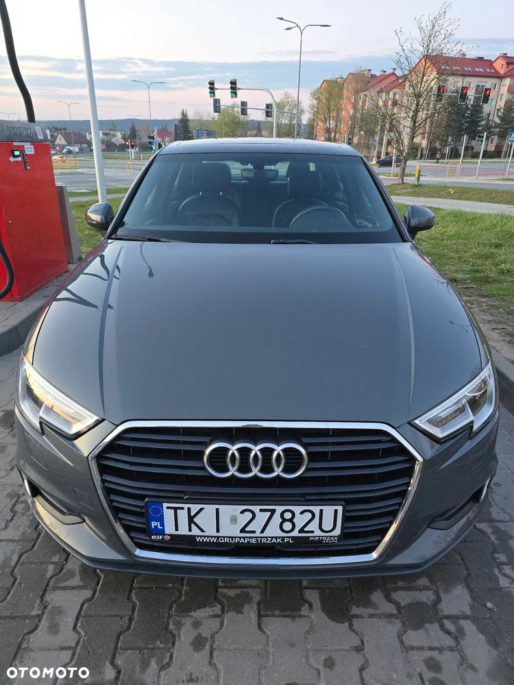 Audi A3 Limousine 40 TFSI quattro S tronic sport - 9