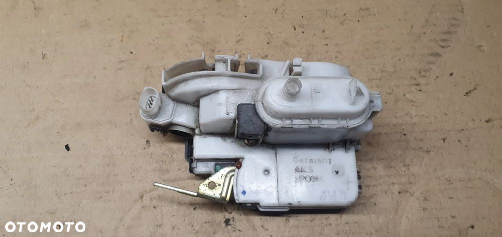 Zamek prawy przód VW Polo 6N2 6N1837016E - 3