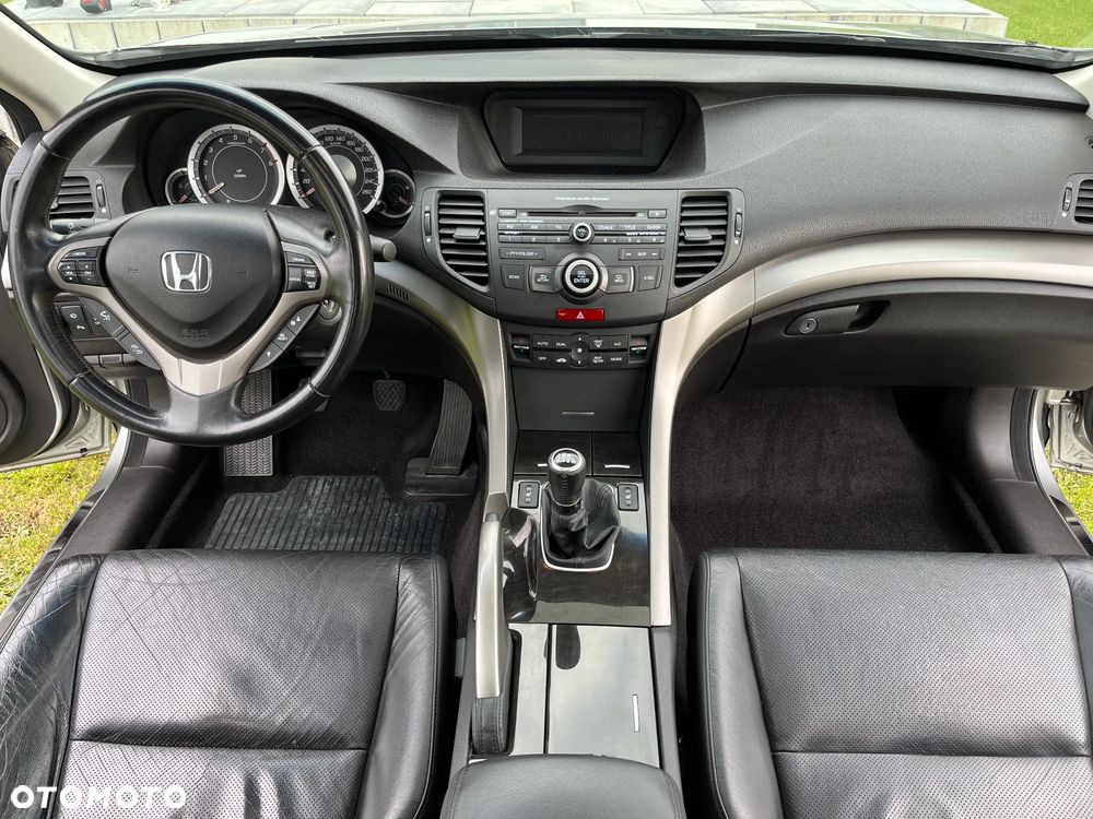 Honda Accord 2.0 Executive - 6