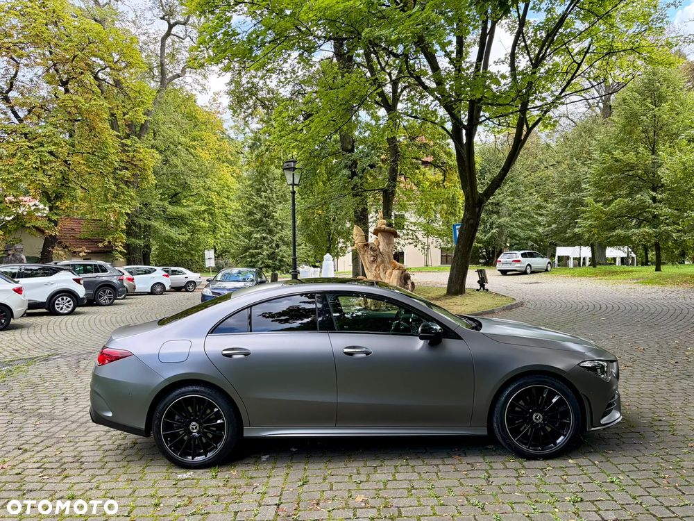 Mercedes-Benz CLA 250 E AMG Line 8G-DCT - 10