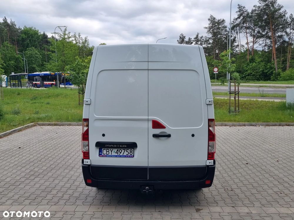 Renault Master - 10
