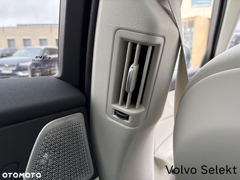 Volvo XC 60 - 26