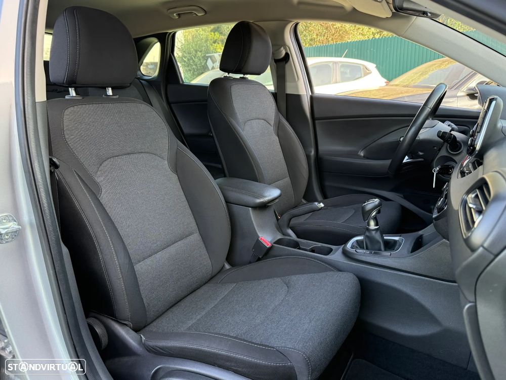 Hyundai i30 1.0 T-GDI EDITION 30 - 23