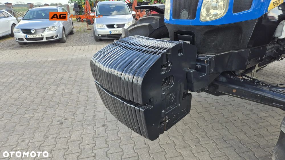New Holland TS125A EC 2003R - 9