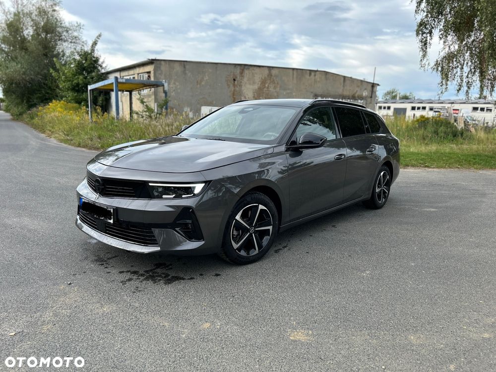Opel Astra 1.2 Turbo GS Line - 1