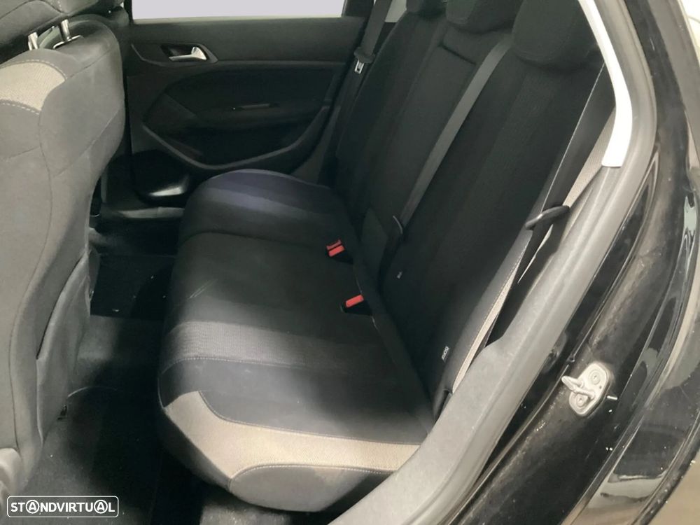 Peugeot 308 SW 1.2 PureTech Style - 6