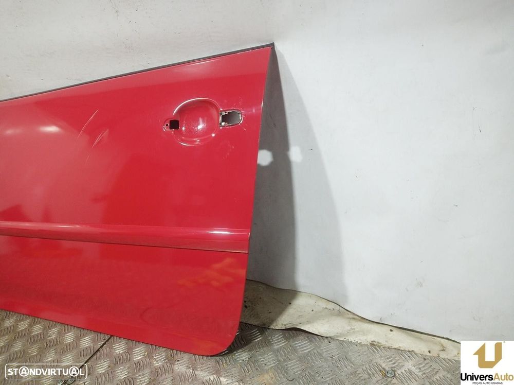 PORTA FRONTAL ESQUERDA VOLKSWAGEN GOLF V 2006 -3 PUERTAS - 3
