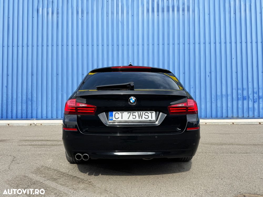 BMW Seria 5 530d xDrive - 9