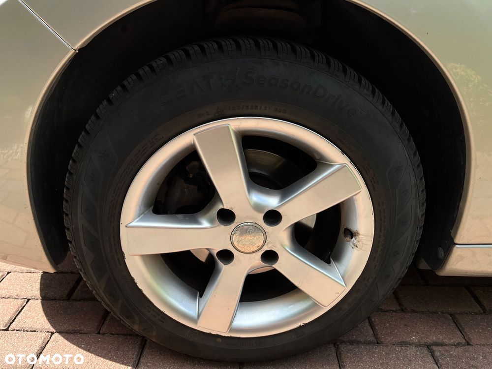 Peugeot 207 1.4 16V U Move - 18