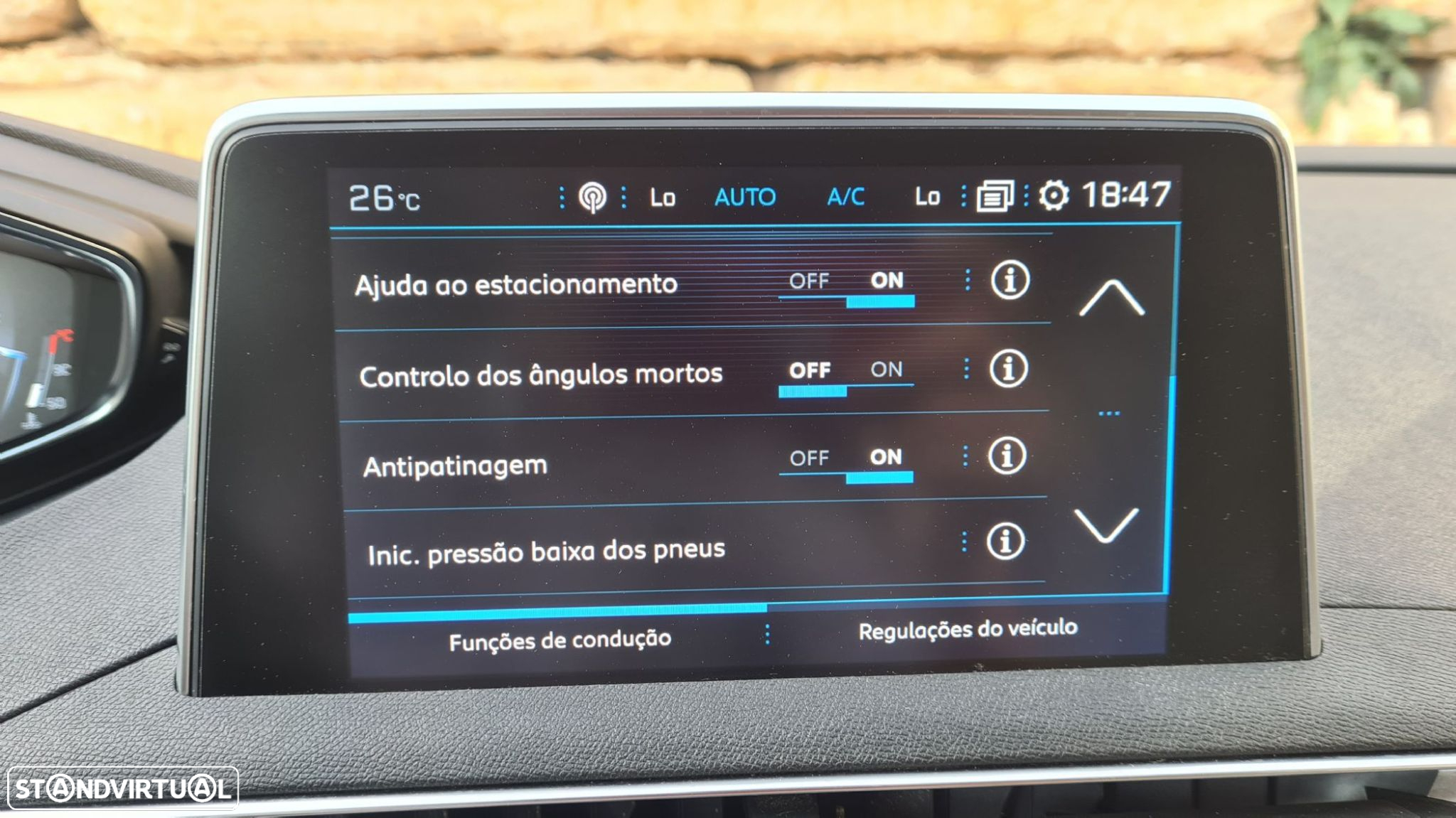 Peugeot 5008 1.5 BlueHDi Allure - 26
