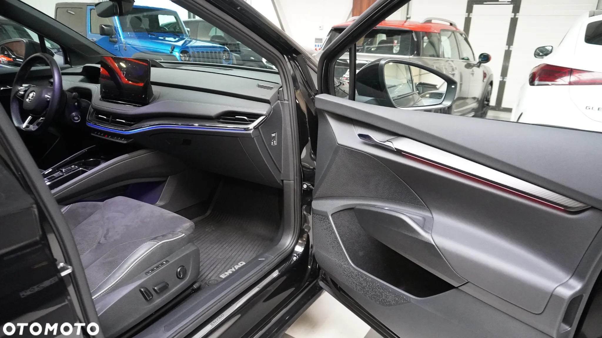 Skoda Enyaq 80x 82kWh Sportline - 8