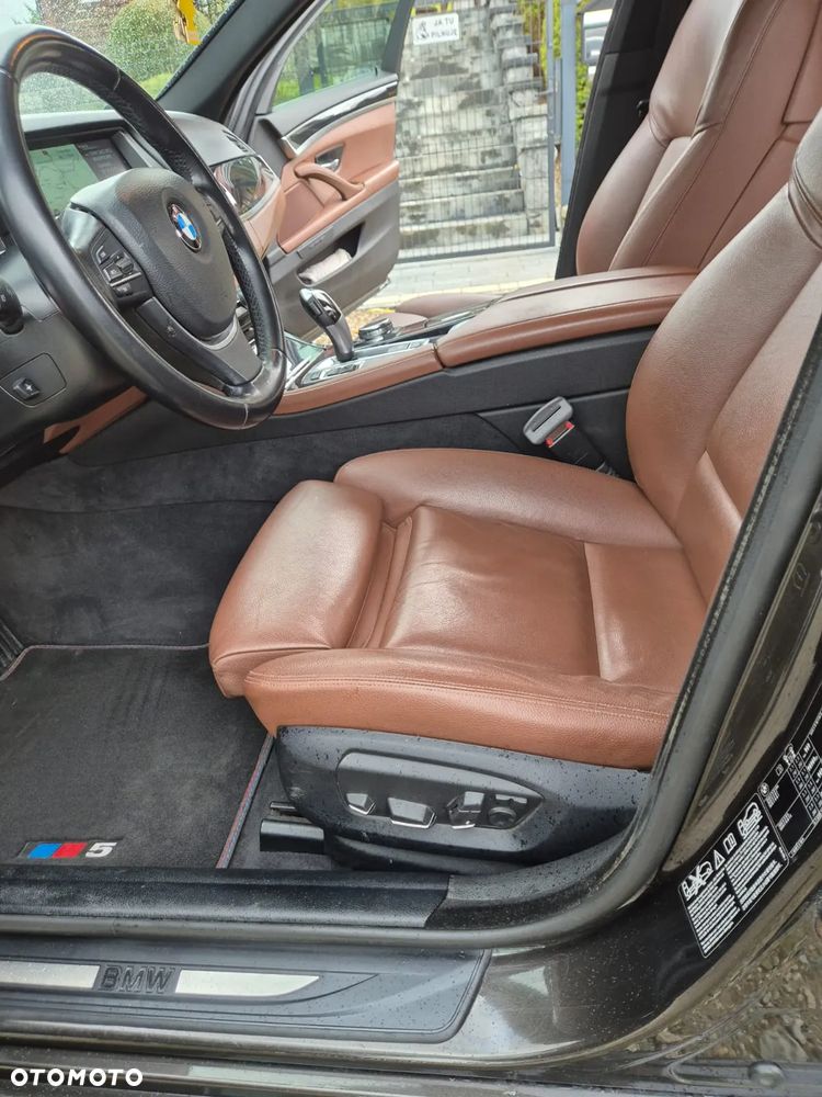 BMW Seria 5 520d xDrive Luxury Line - 9