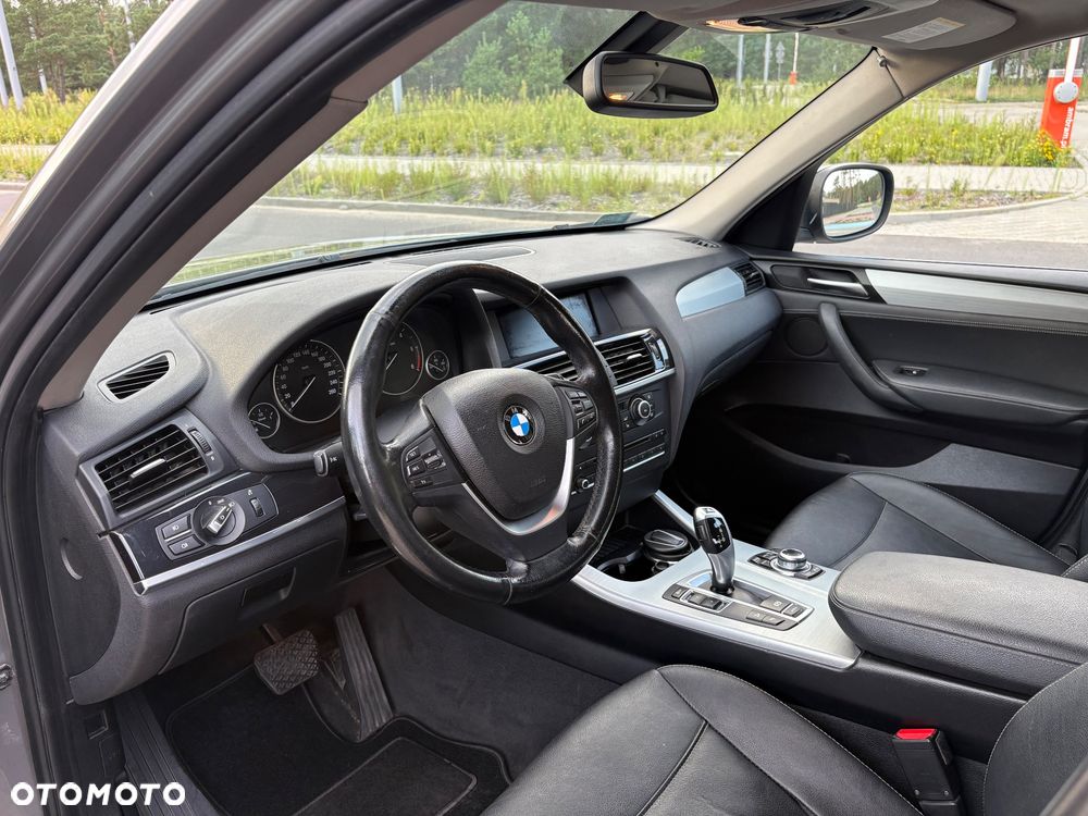 BMW X3 xDrive20d - 13
