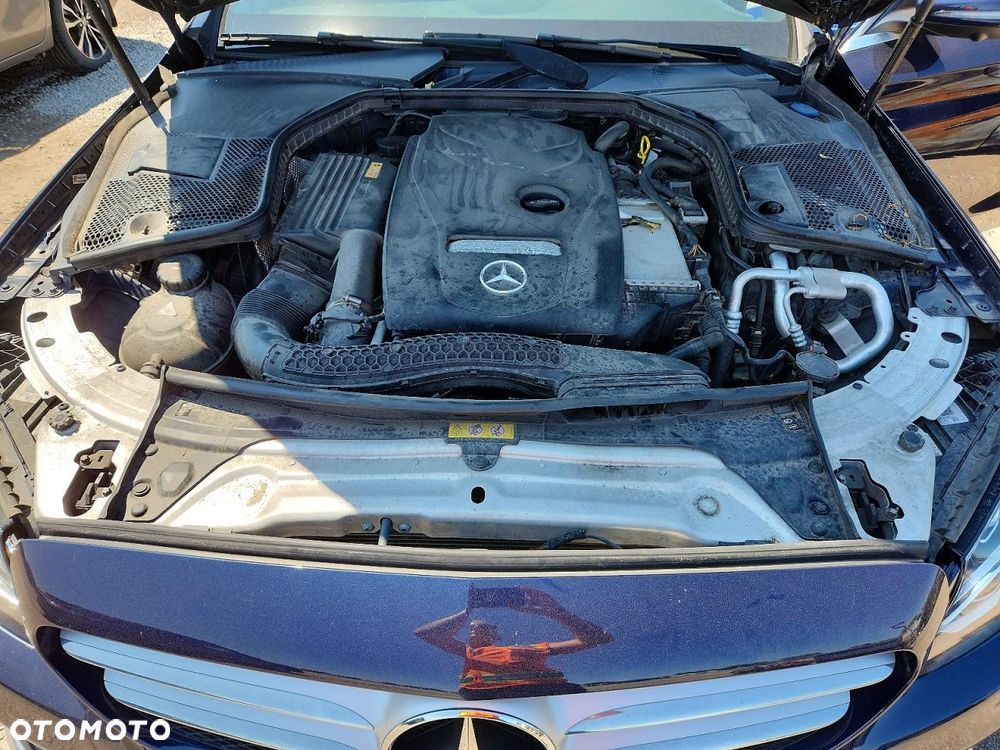 Mercedes-Benz Klasa C 300 9G-TRONIC Exclusive - 10