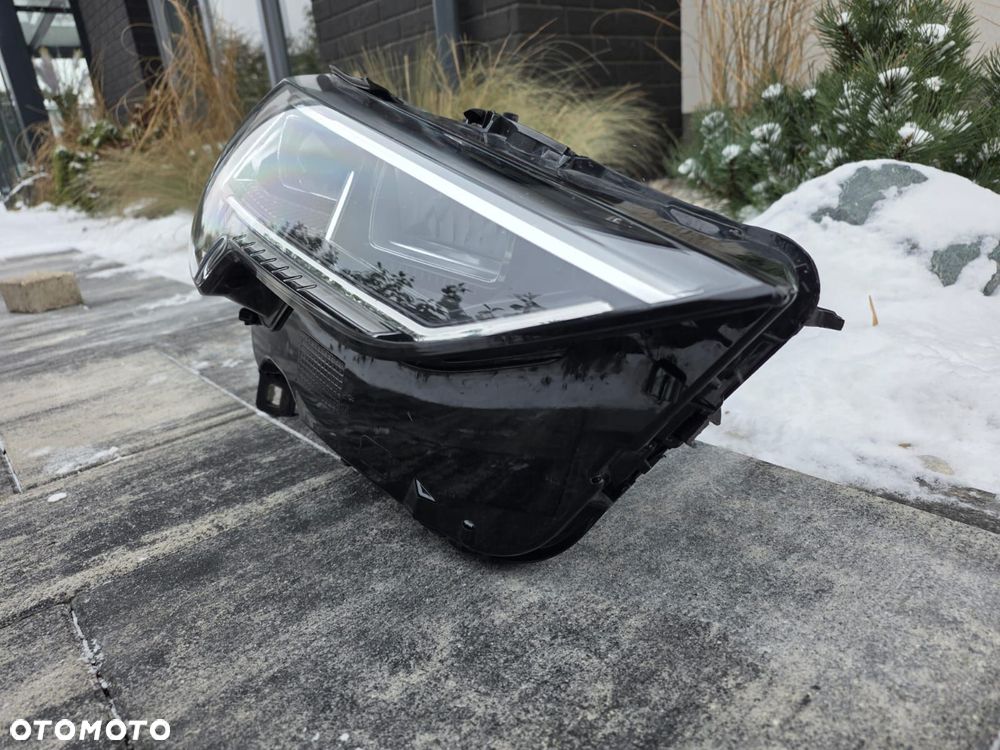 audi q3 83a lampa prawa przód full led 83a941034 - 3