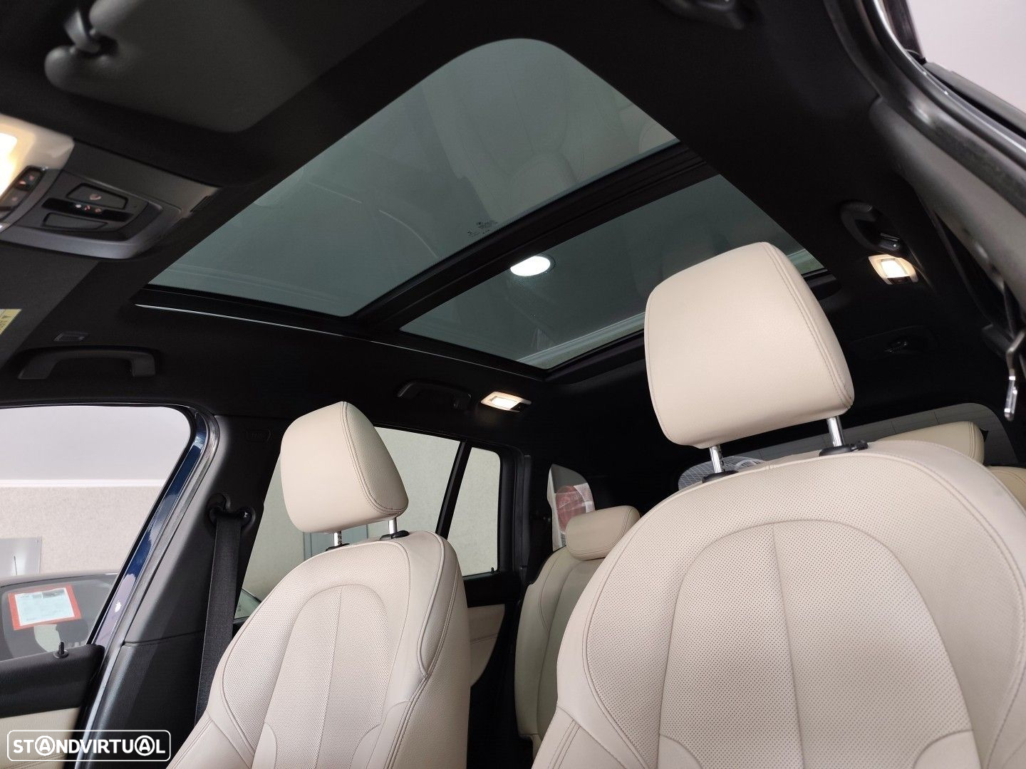 BMW 218 Gran Tourer d Line Luxury Auto - 33