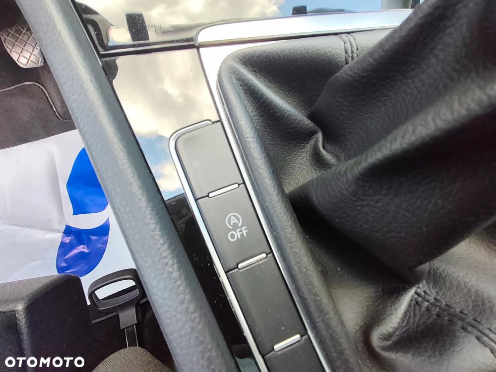 Volkswagen Golf 1.4 TSI BlueMotion Technology Highline - 27