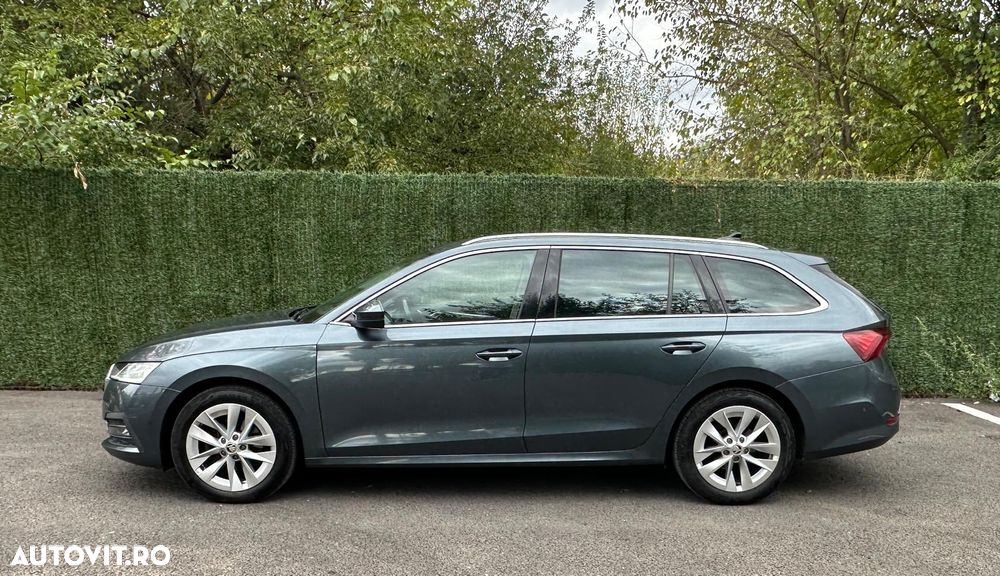 Skoda Octavia 2.0 TDI DSG Ambition - 37