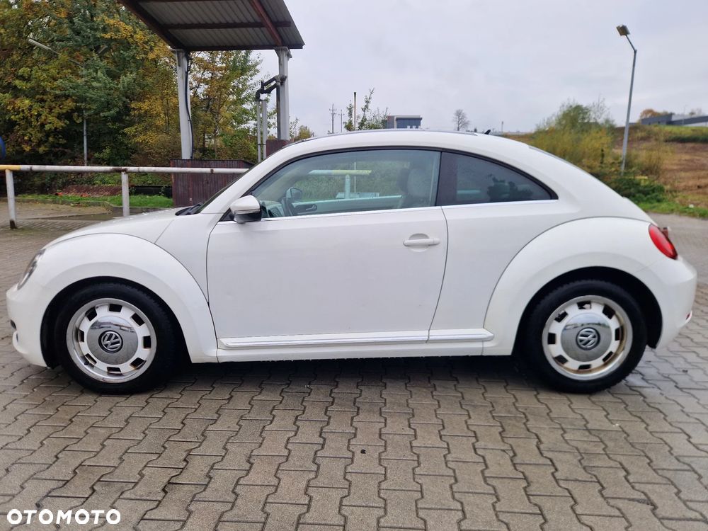Volkswagen Beetle The 1.6 TDI DPF DSG - 22