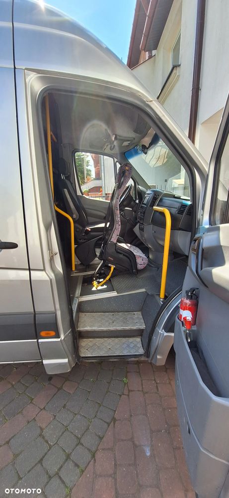 Mercedes-Benz Sprinter - 8