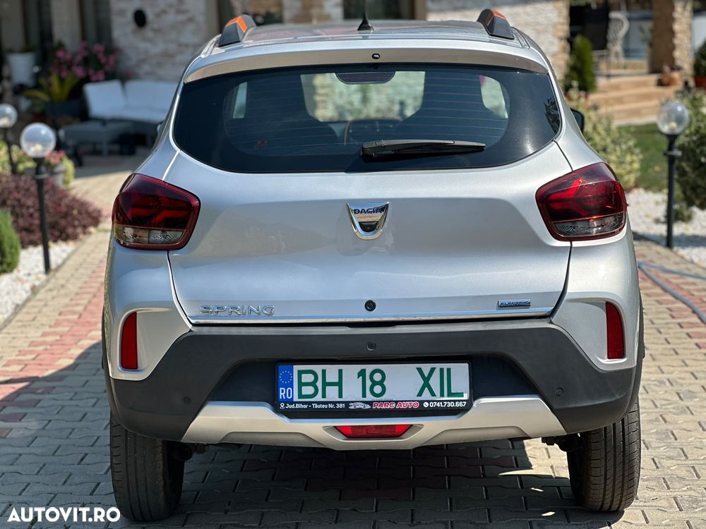 Dacia Spring Essential - 3