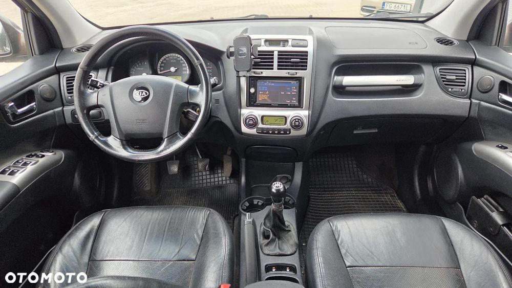 Kia Sportage 2.0 2WD Attract - 17