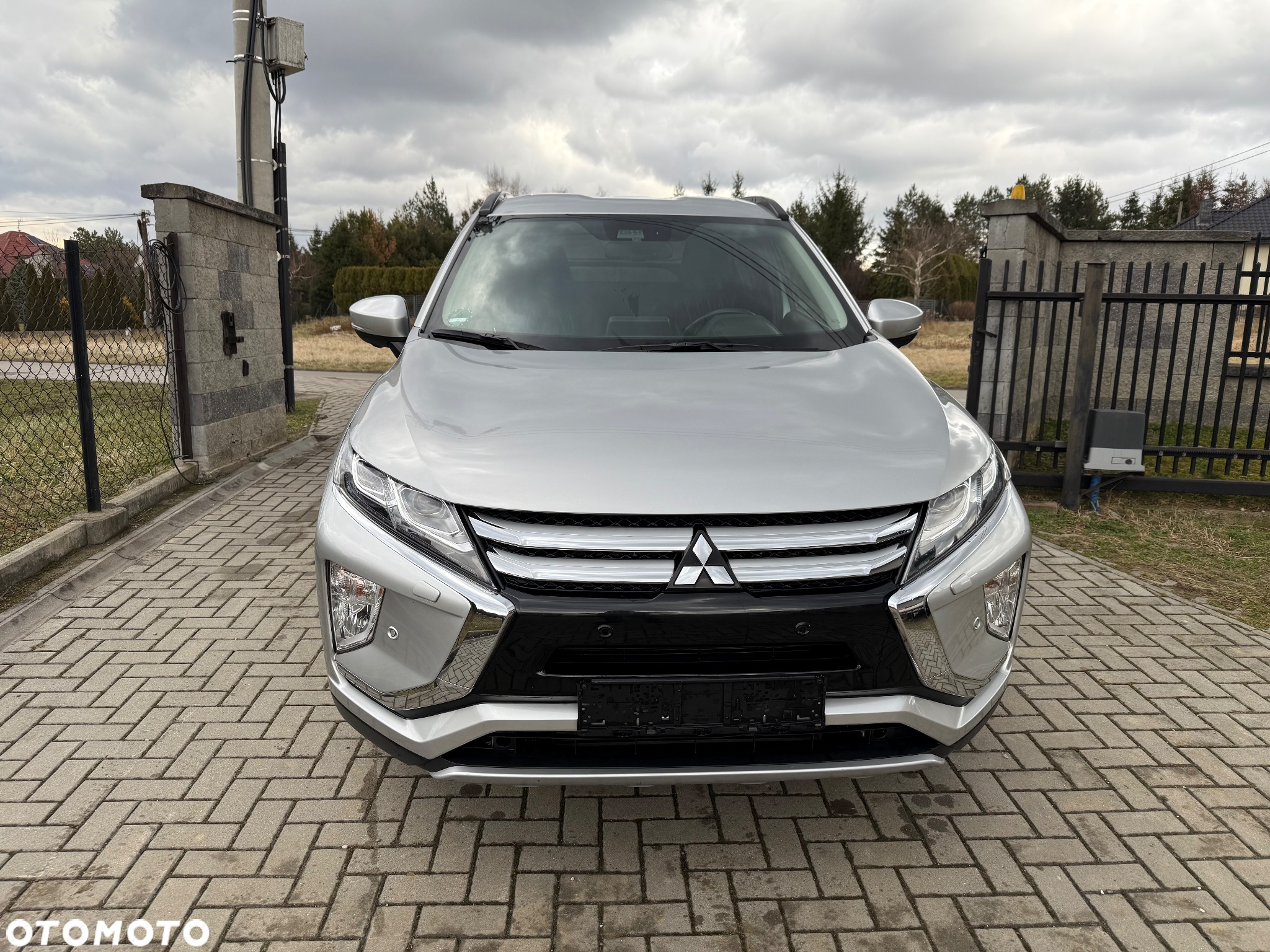 Mitsubishi Eclipse Cross - 2