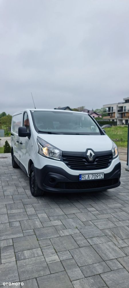 Renault Trafic - 1