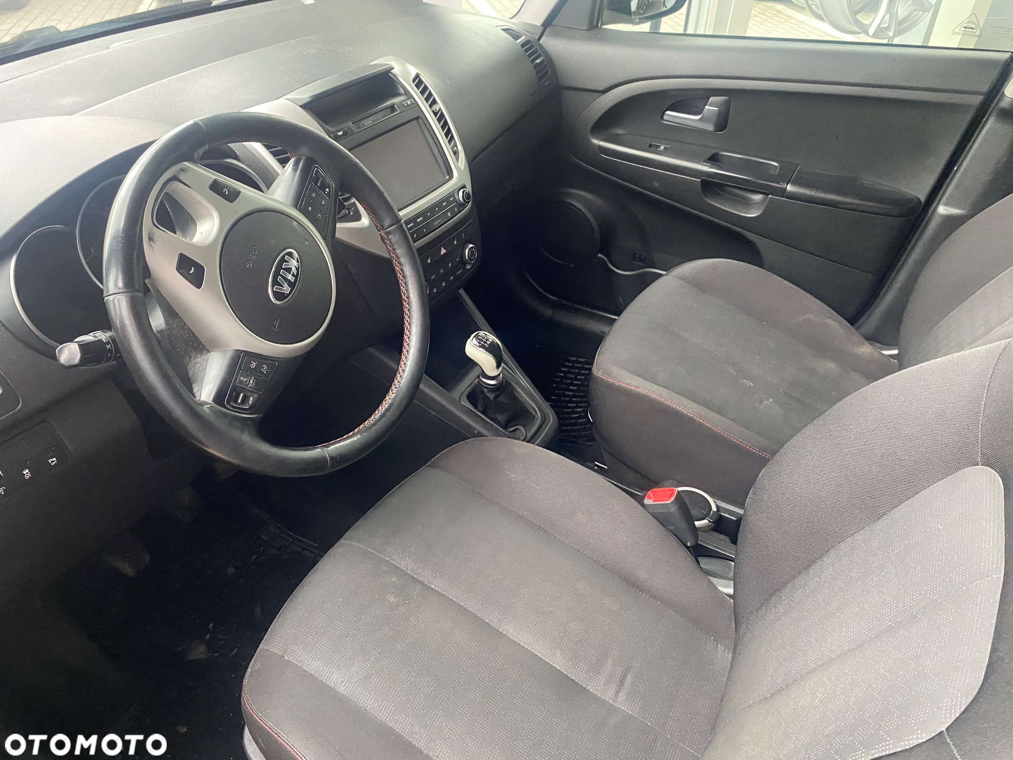Kia Venga 1.6 CRDi L - 8