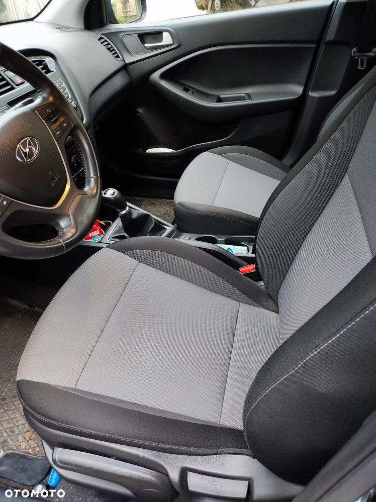 Hyundai i20 - 2