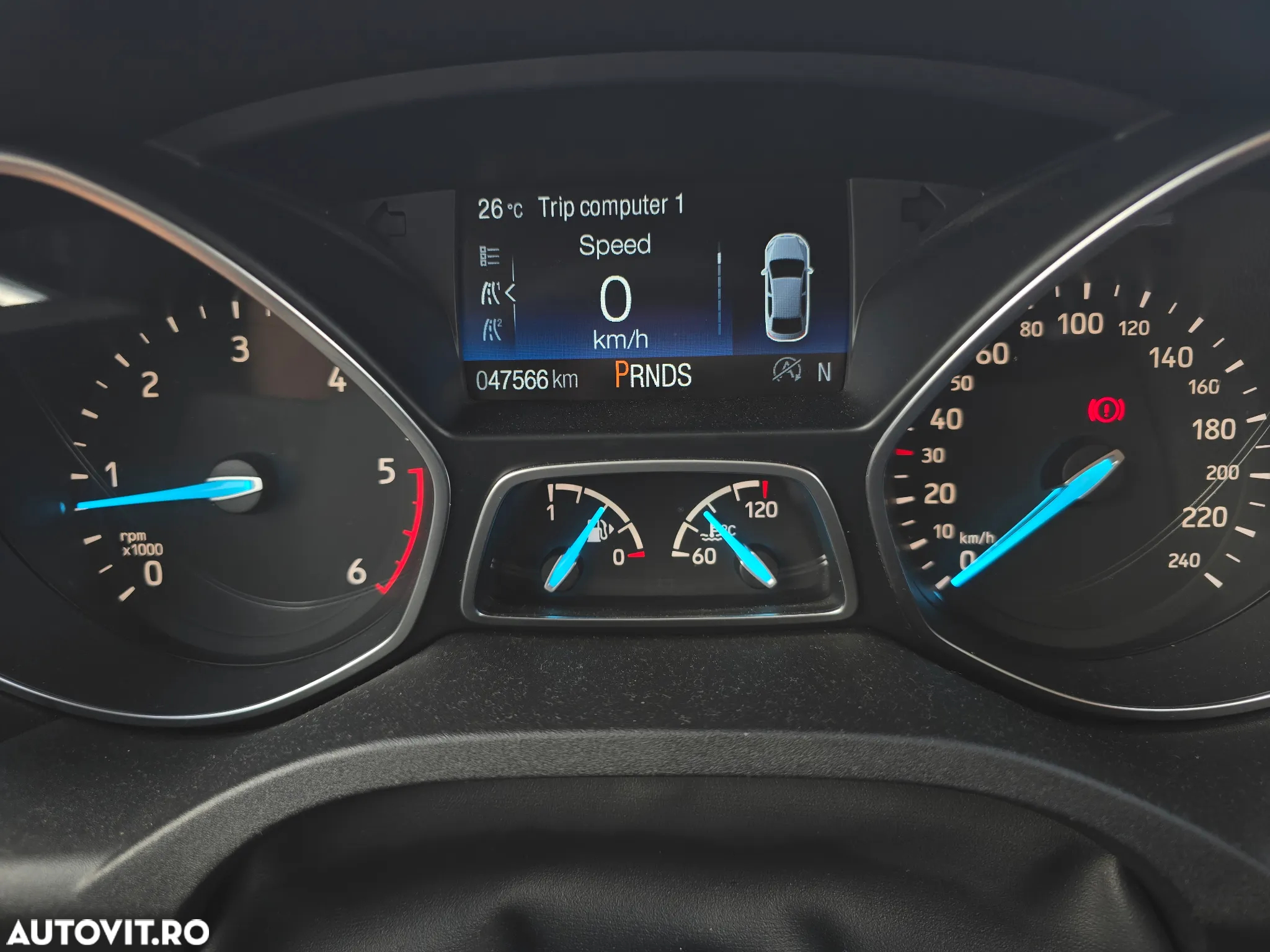 Ford Kuga 2.0 TDCi 4WD Powershift Titanium - 10