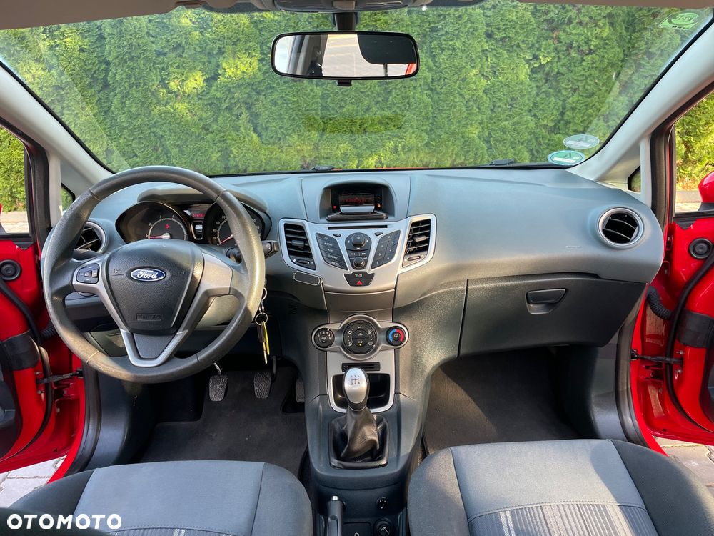 Ford Fiesta 1.25 Trend - 9