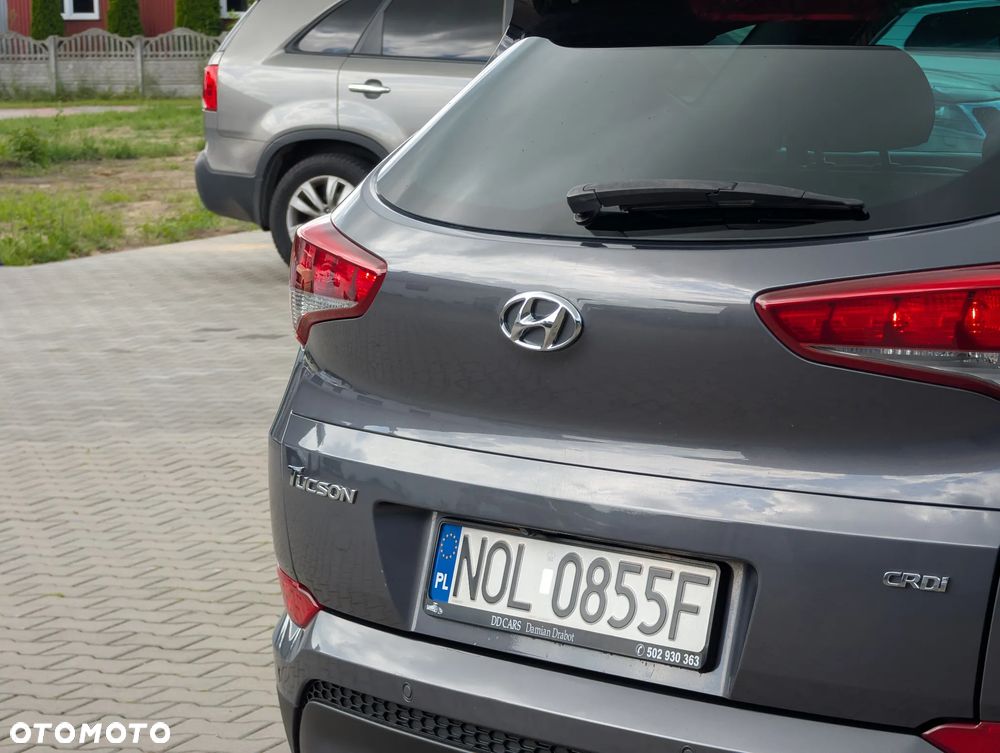 Hyundai Tucson 1.7 CRDI BlueDrive Style 2WD - 15
